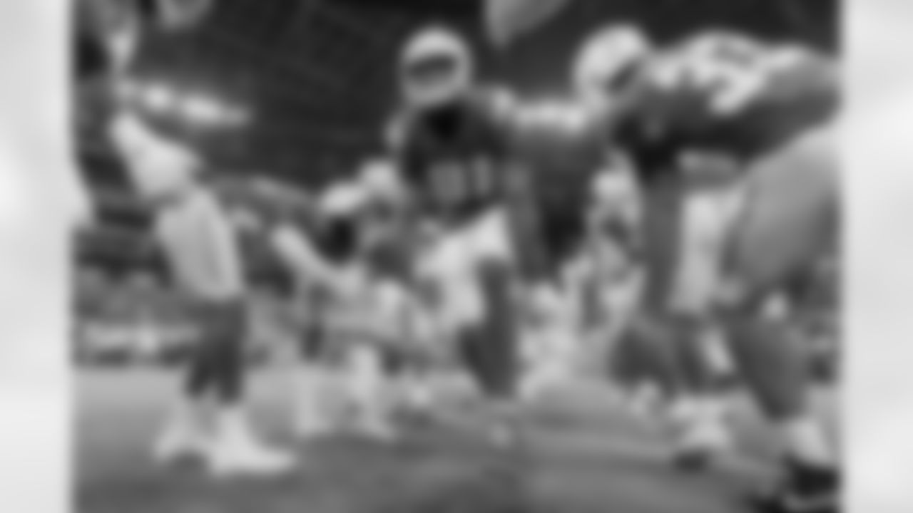 The Los Angeles Chargers play the Pittsburgh Steelers on Sunday, November 21, 2021 at SoFi Stadium in Inglewood, CA.
[FINAL SCORE: LAC 41 - PIT 37]