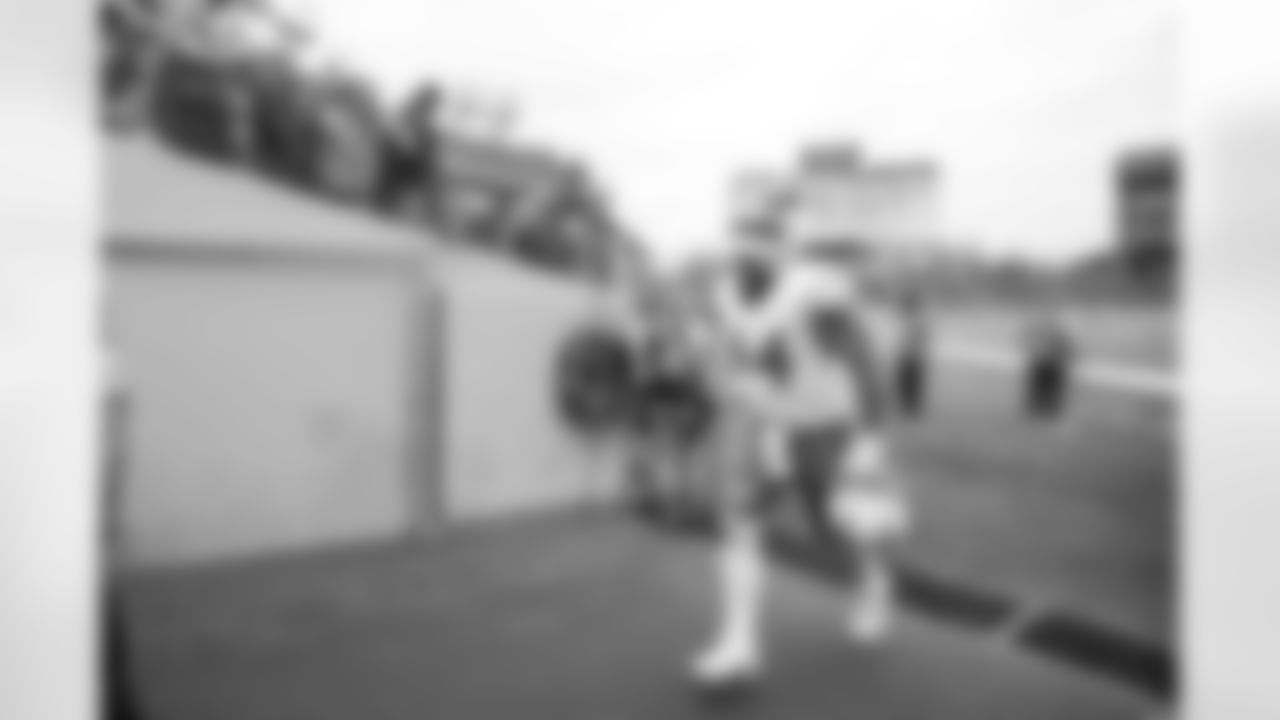 DL Scott Matlock (44)