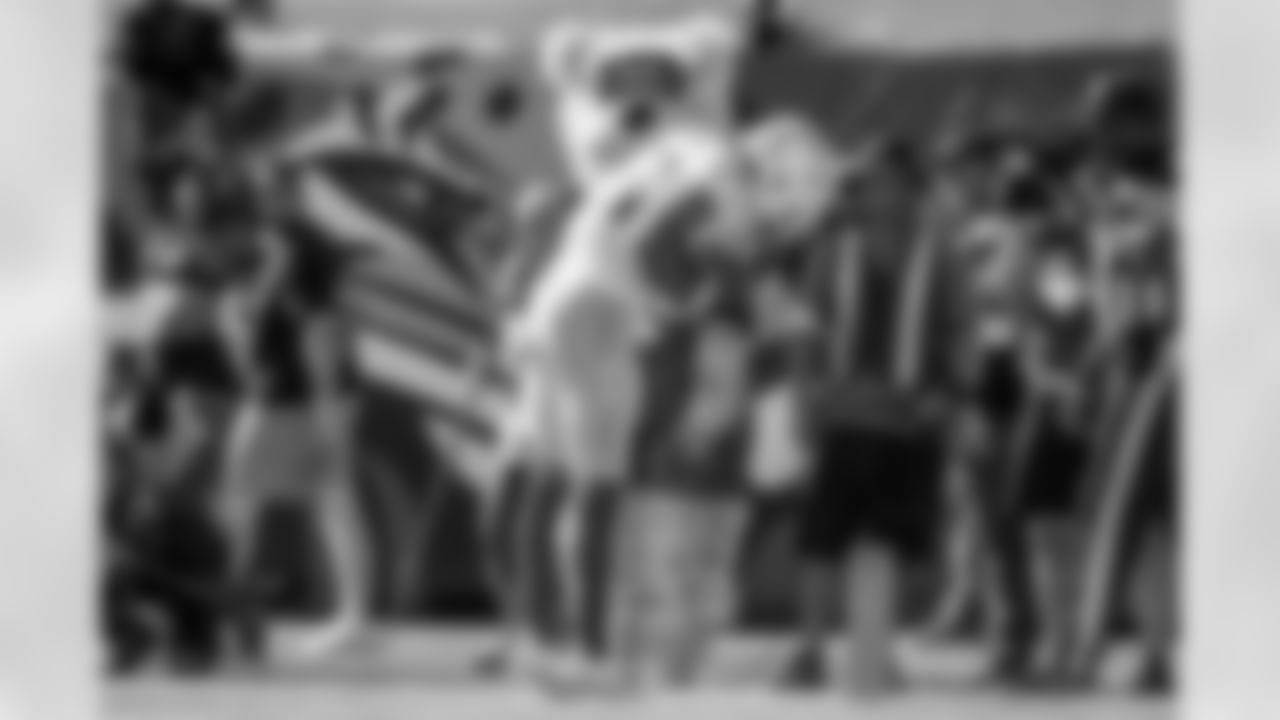 Take a look at the best photos of Chargers 2026 free agent Deane Leonard