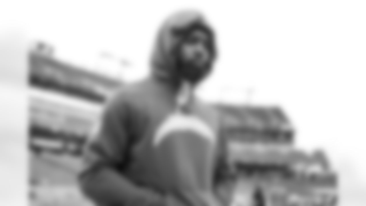 CB Donte Jackson (26)