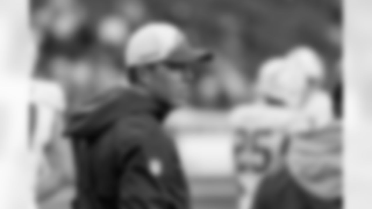 The Los Angeles Chargers play the New England Patriots on Sunday, December 3, 2023 at Gillette Stadium in Foxborough, MA.
[FINAL SCORE: LAC 6 - NE 0]