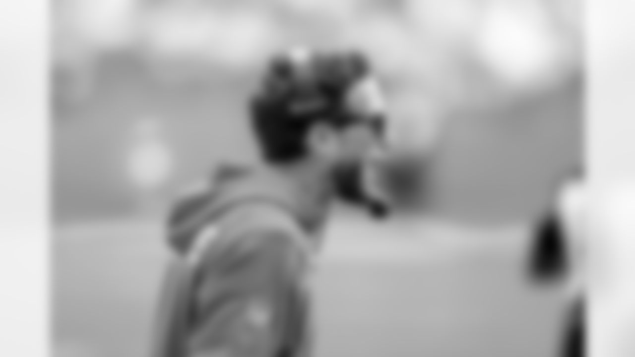 The Chargers have named Mike McDaniel as offensive coordinator.