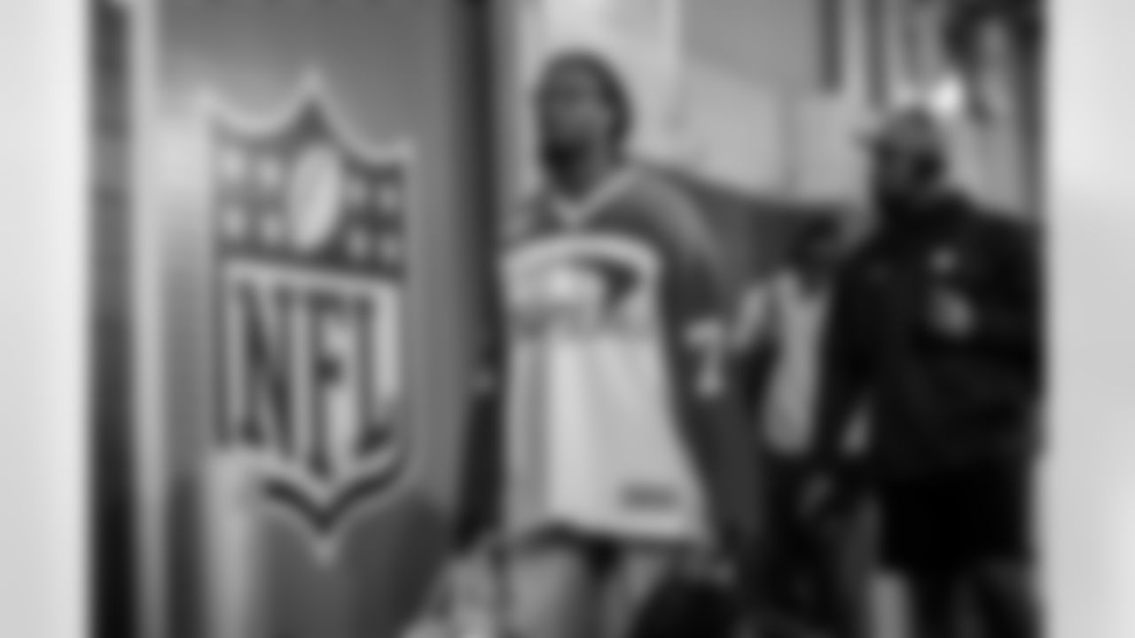 Take a look back at the best photos of the Chargers best arrival fits of the 2025 season.