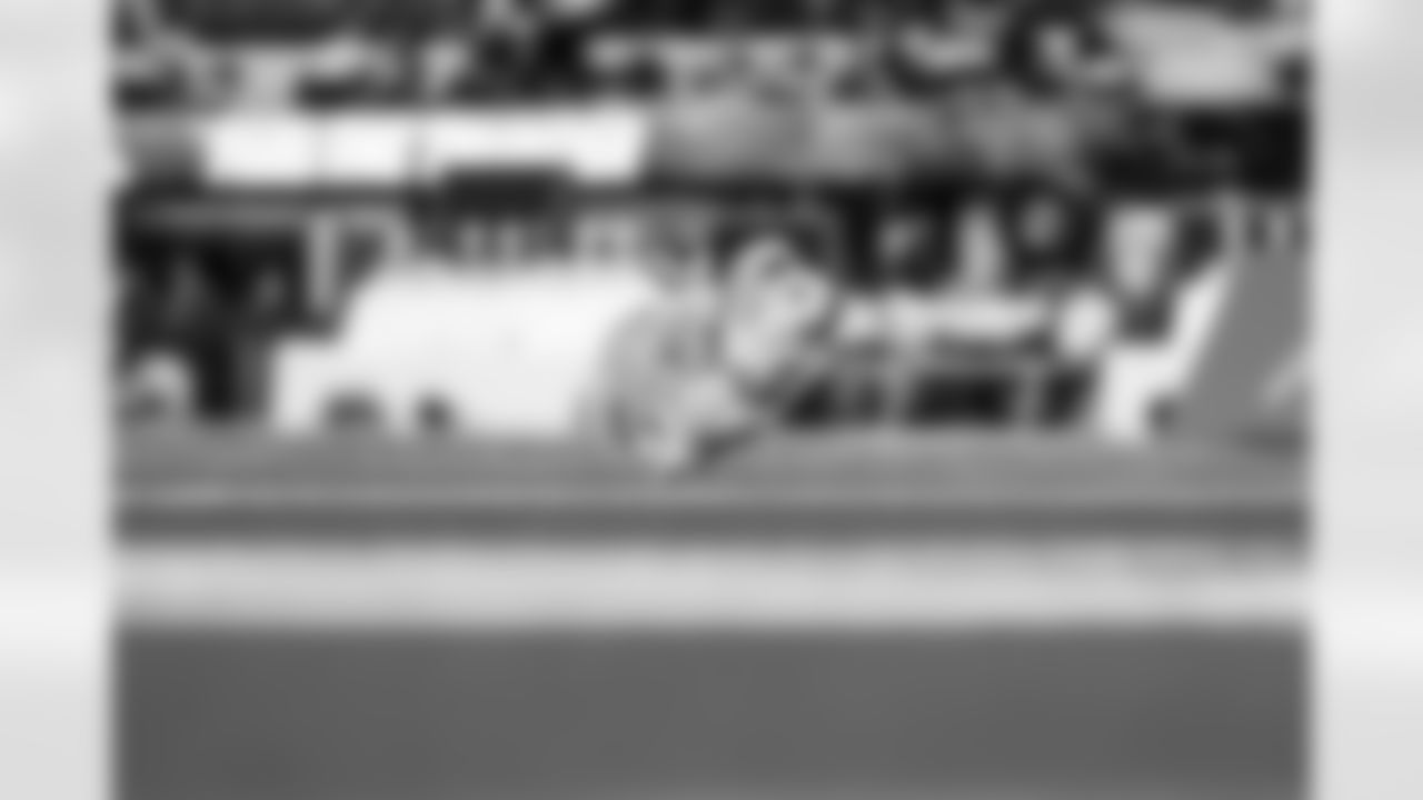 2025 Corgi Cup at Chargers vs. Texans Week 17 Matchup