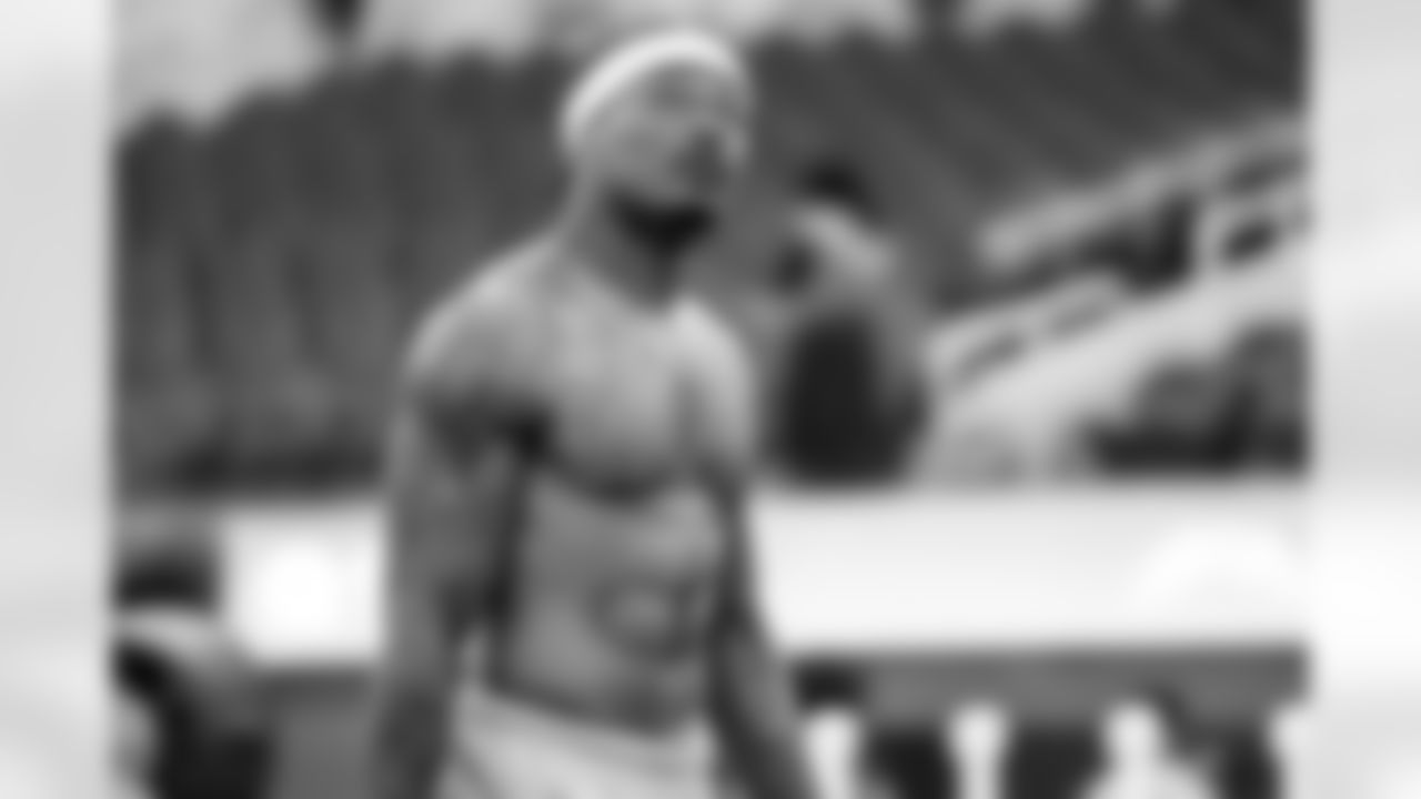 S Derwin James Jr. (3)