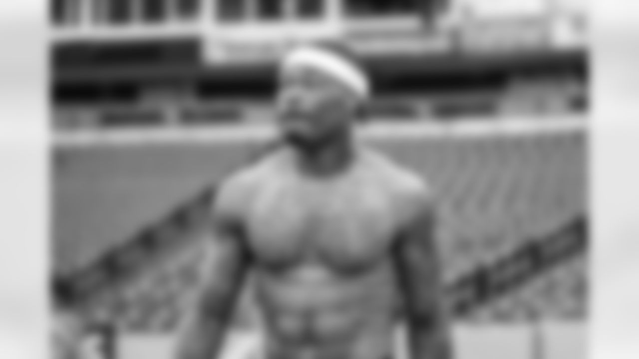 S Derwin James Jr. (3)