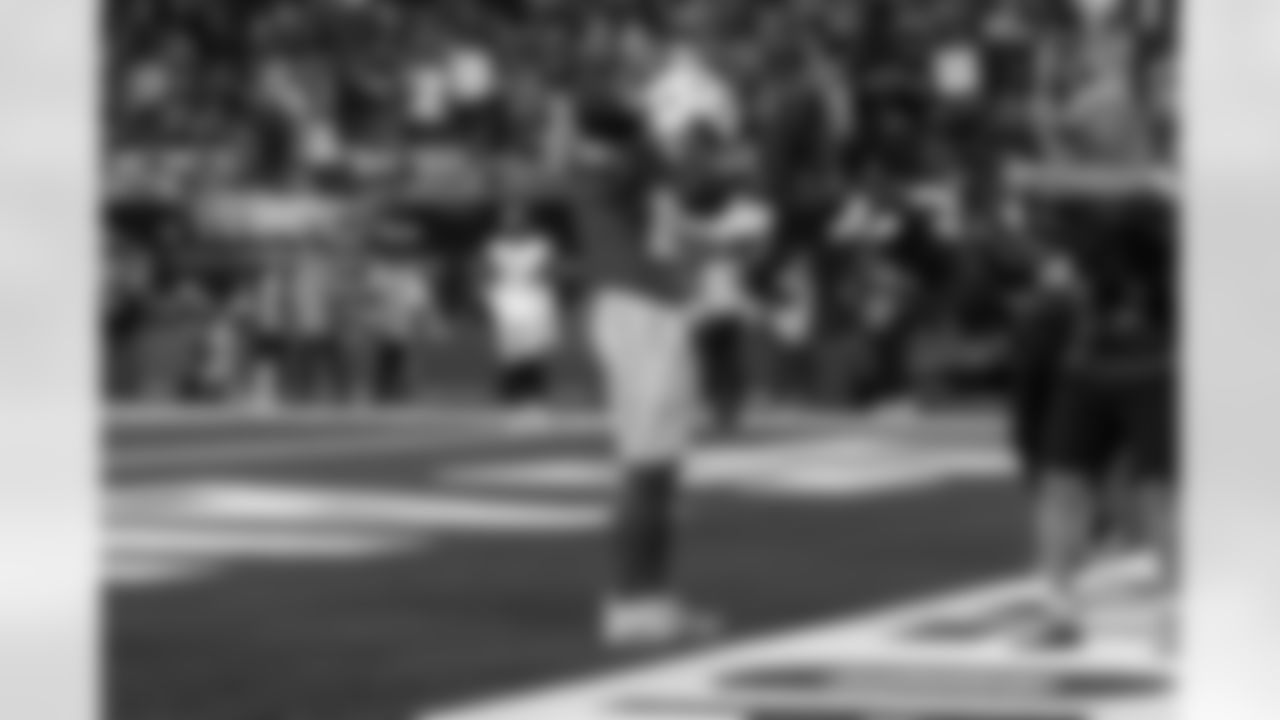 Take a look back at the best photos of the Chargers best celebrations of the 2025 season.