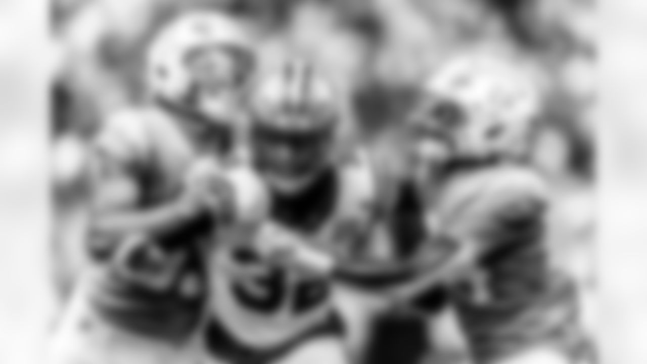 The Los Angeles Chargers play the Carolina Panthers on Sunday, September 15, 2024 at Bank of America Stadium in Charlotte, NC.
[FINAL SCORE: LAC 26 - CAR 3]