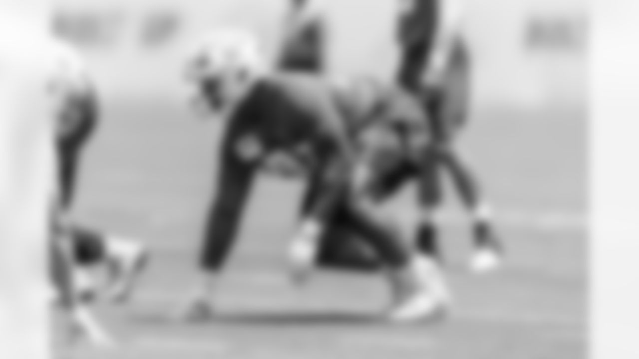 Los Angeles Chargers players participate in Phase 3 of the offseason program on Tuesday, May 27, 2025 at The Bolt in El Segundo, CA.