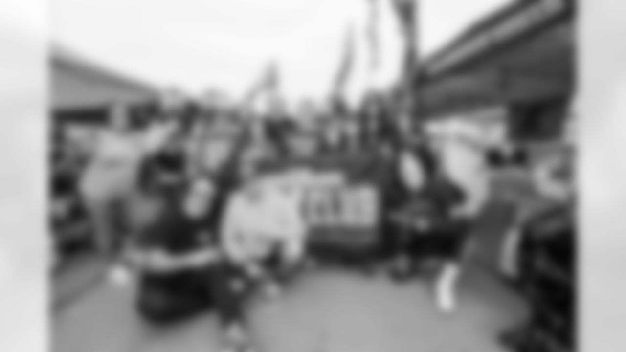 Fans joined the Bolt Fam at Pepsi Tailgate Central to get gameday ready for the Chargers' Week 13 clash with the Las Vegas Raiders.