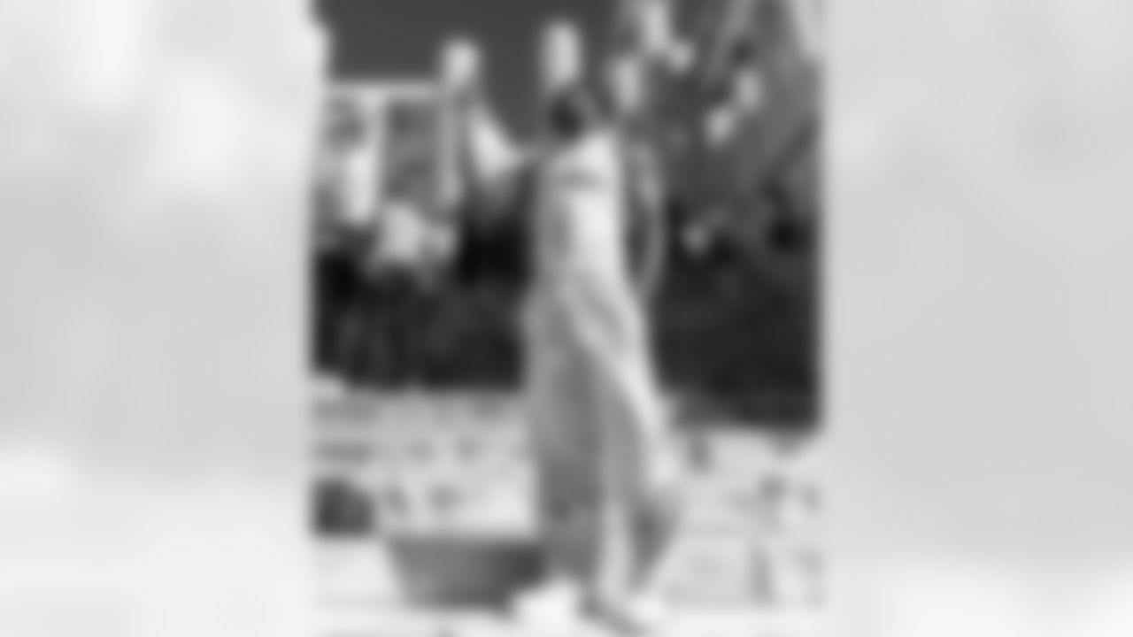 Check out the Daiyan Henley touring Athens, Greece on February 7, 2025