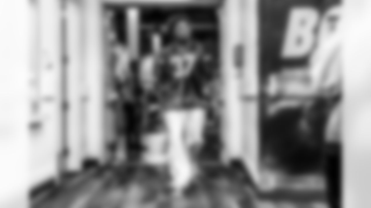 Take a look back at the Chargers Week 8 matchup with the Vikings in monochrome!