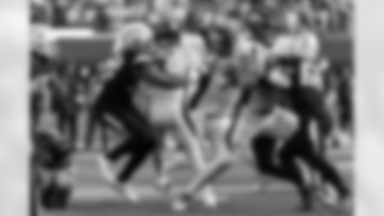 The Los Angeles Chargers play the Denver Broncos on Sunday, December 10, 2023 at SoFi Stadium in Inglewood, CA.
[FINAL SCORE: DEN 24 - LAC 7]