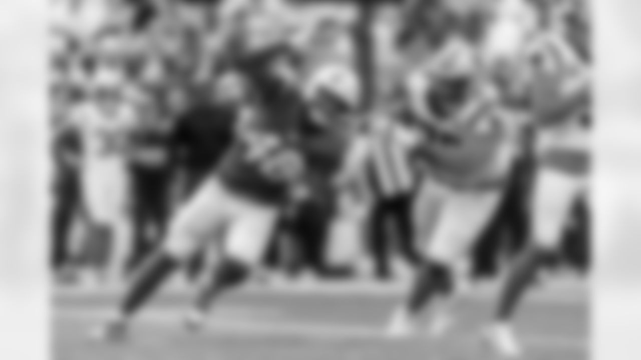 The Los Angeles Chargers play the Carolina Panthers on Sunday, September 15, 2024 at Bank of America Stadium in Charlotte, NC.
[FINAL SCORE: LAC 26 - CAR 3]