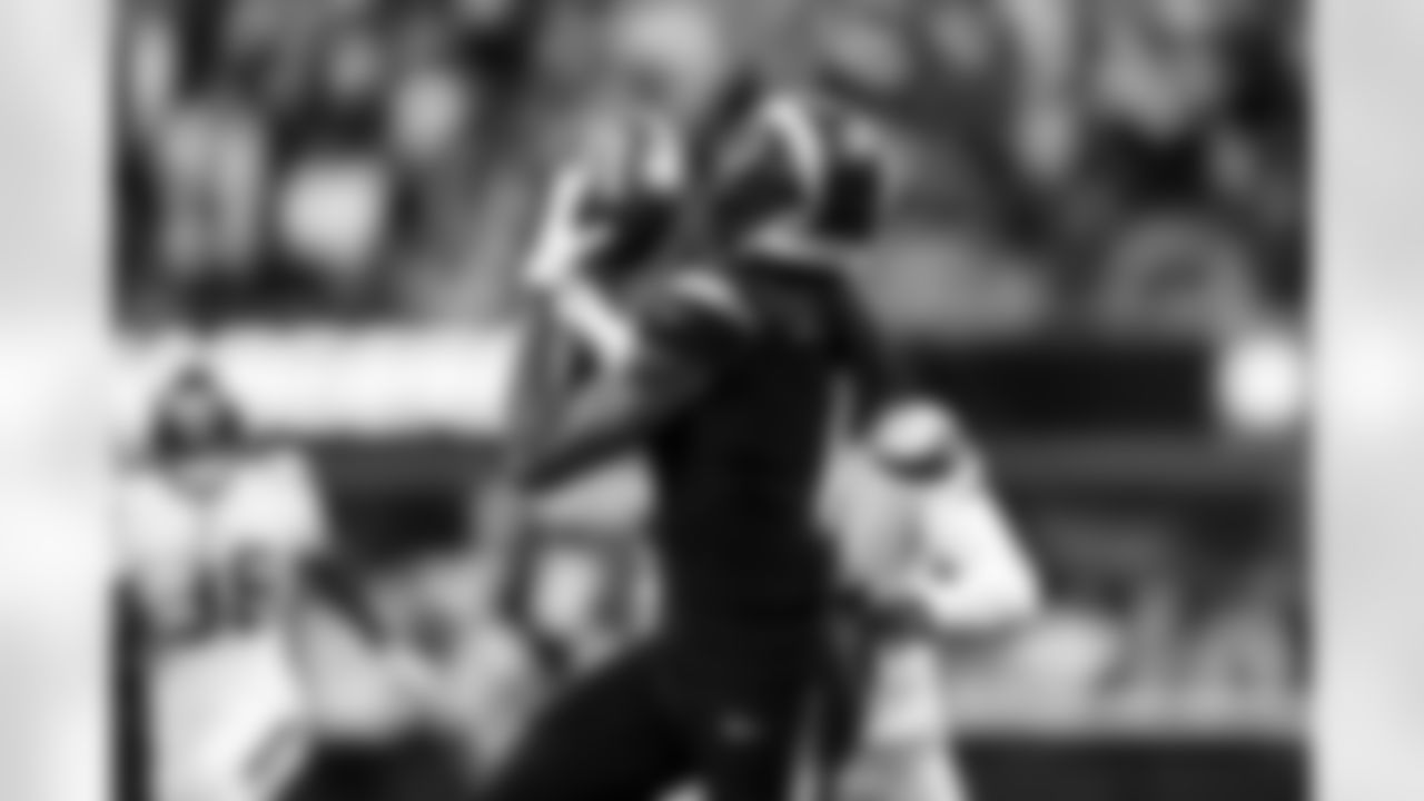 WR Quentin Johnston (1)