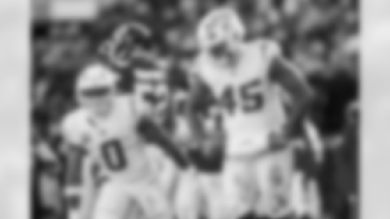 Chargers OLB Tuli Tuipulotu (#45) in action during their Pro Bowl season.