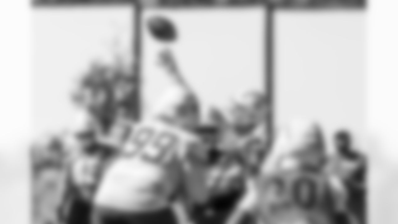 The Los Angeles Chargers practice on Thursday, October 9, 2025 at The Bolt in El Segundo, CA.