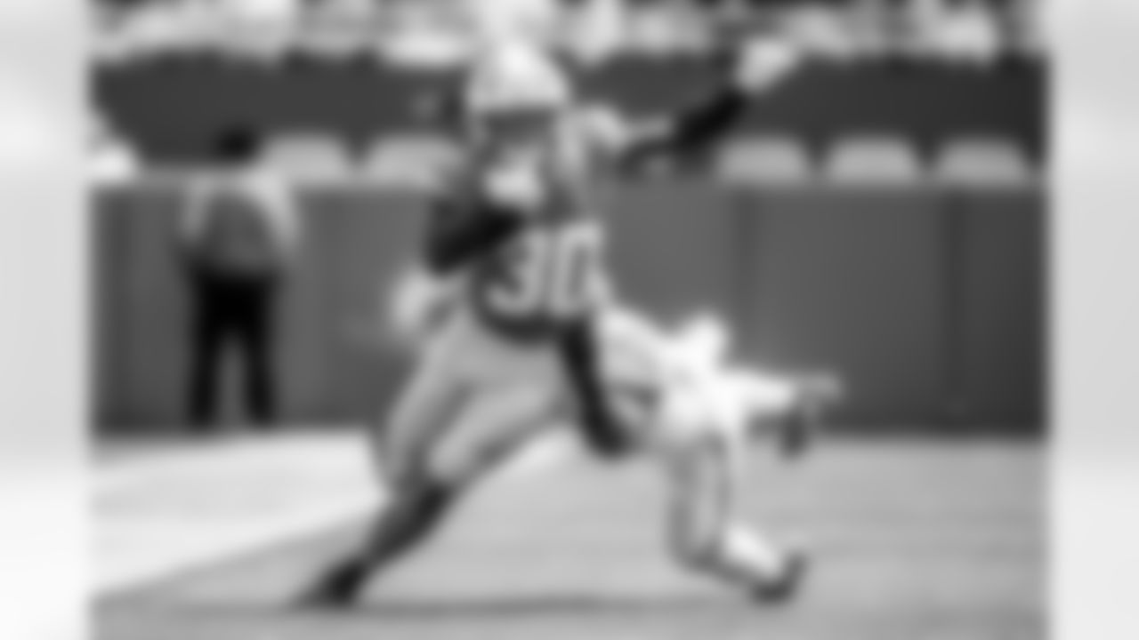 Take a look back at the Chargers Week 6 matchup with the Dolphins in monochrome!