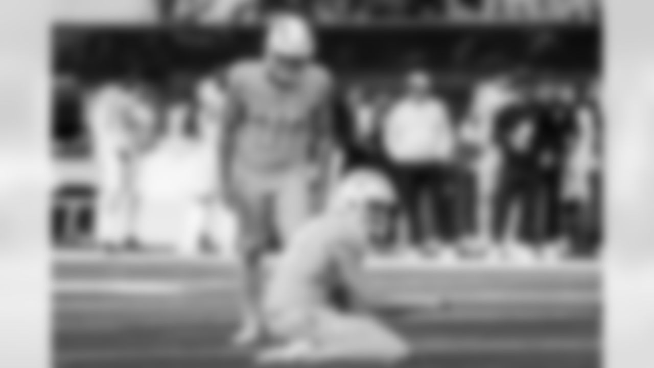 Chargers K Cameron Dicker (#11) in action during their Pro Bowl season