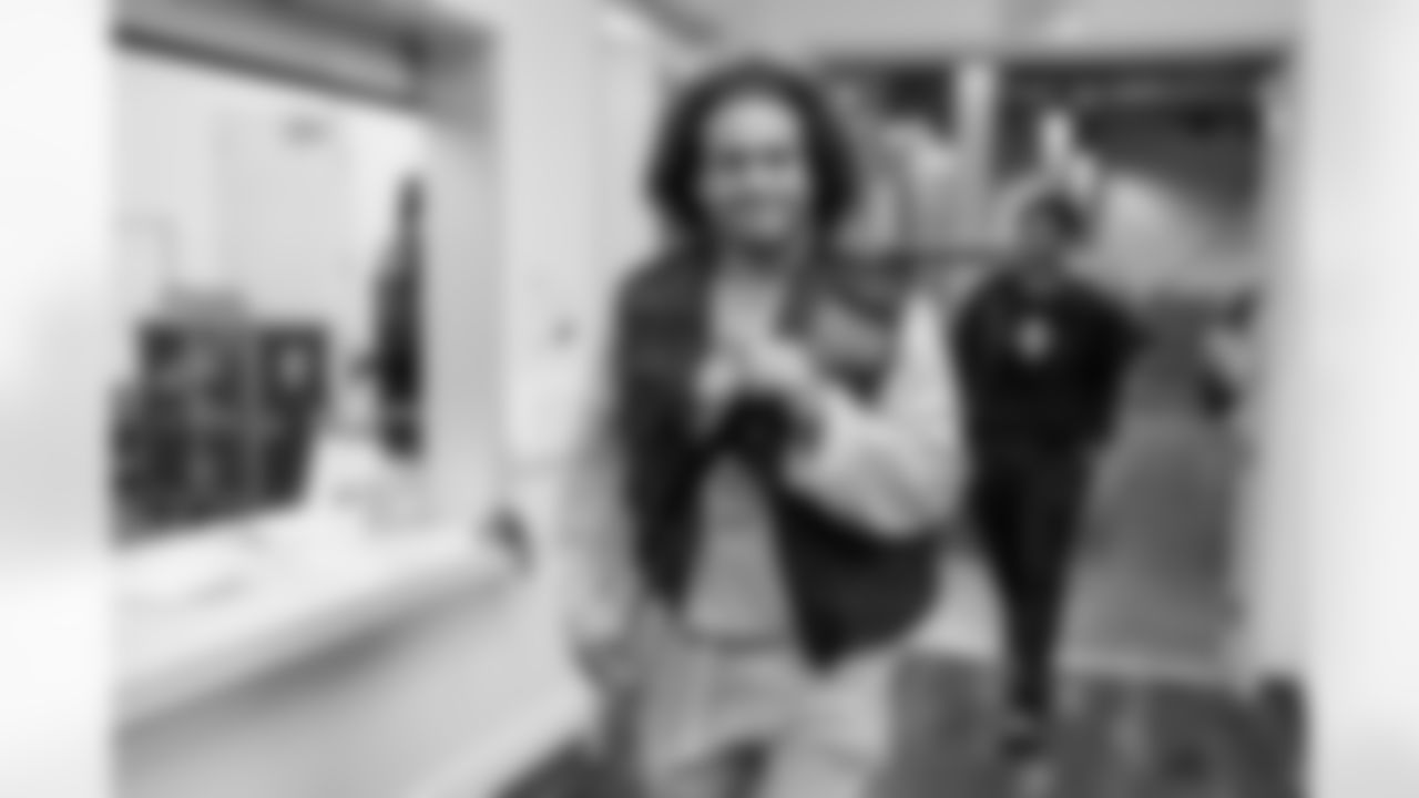 The Los Angeles Chargers play the Baltimore Ravens on Sunday, November 26, 2023 at SoFi Stadium in Inglewood, CA.
[FINAL SCORE: BAL 20 - LAC 10]