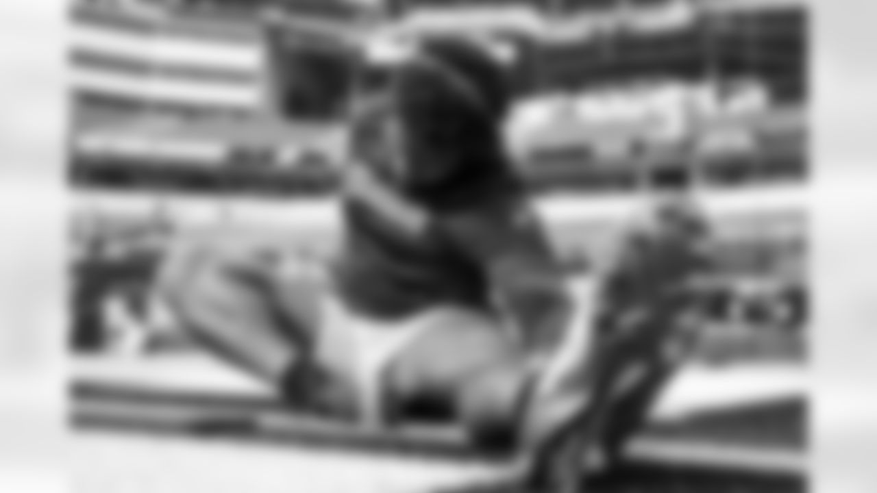 RB Kimani Vidal (30)