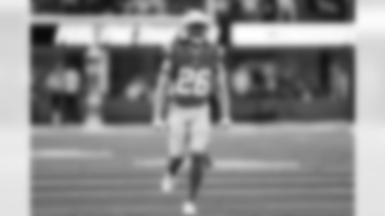 CB Donte Jackson (26)