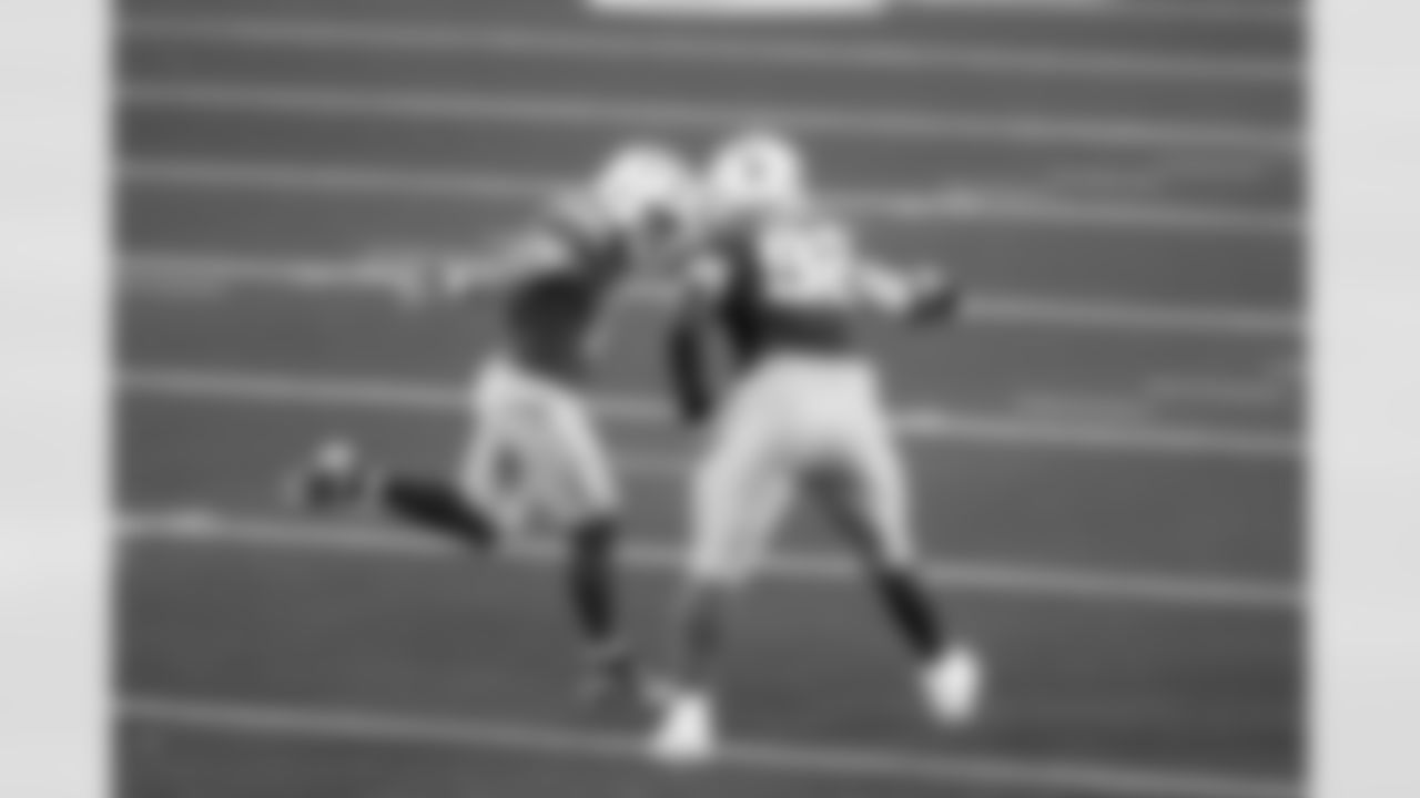 Check out the best shots from the Chargers Week 10 matchup against the Steelers!