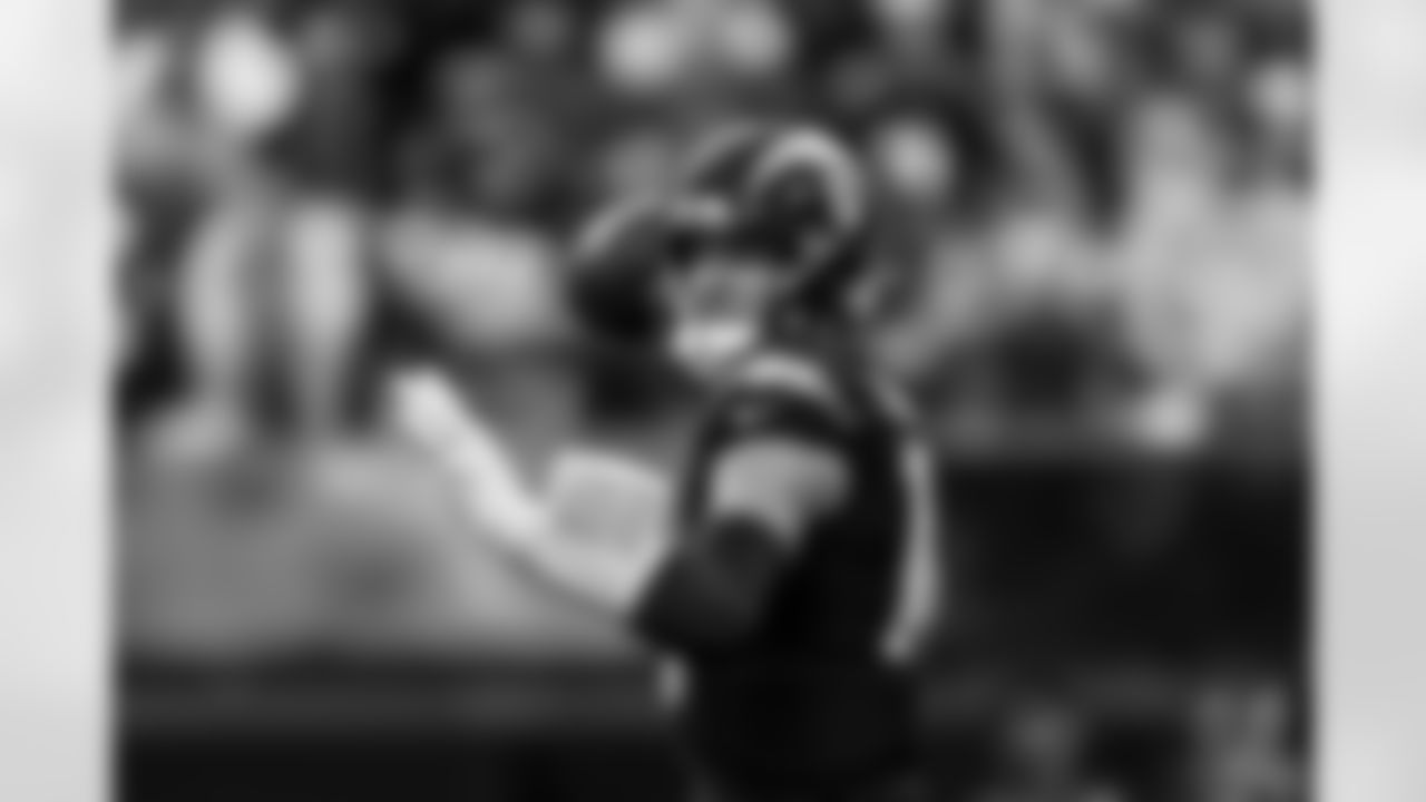 Check out the best shots from the Chargers Week 17 matchup against the Texans!