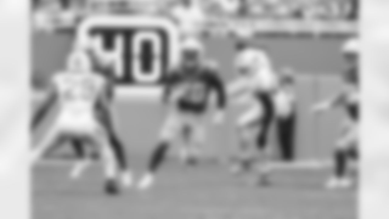 RB Hassan Haskins (28)