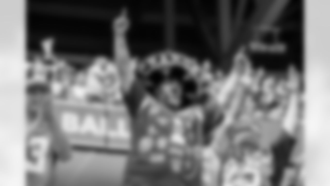 The Los Angeles Chargers play the Miami Dolphins on Sunday, September 10, 2023 at SoFi Stadium in Inglewood, CA.
[FINAL SCORE: LAC 34 - MIA 36]