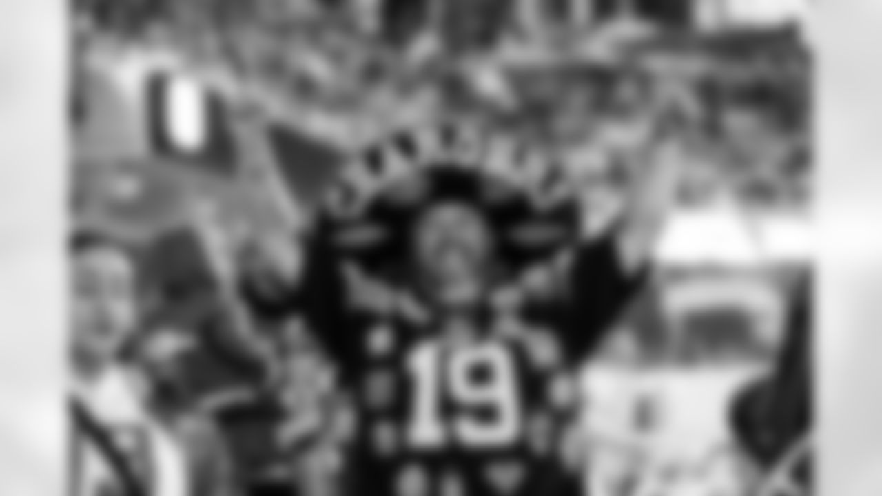 Check out some of the best photos of the Bolt Fam getting together at SoFi Stadium as the Chargers take on the Pittsburgh Steelers in Week 10!