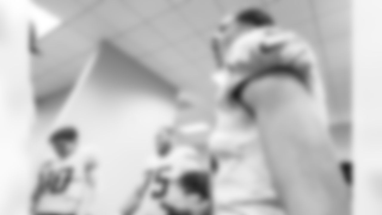 Check out the best shots from the Chargers Week 16 matchup against the Cowboys!