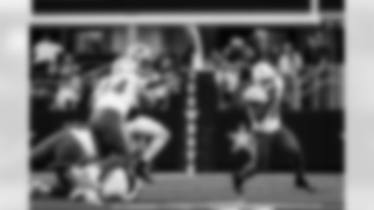 Take a look back at the best photos of the Chargers 2025 draft class in their inaugural NFL campaign.