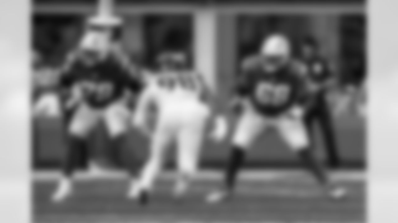 Take a look at the best photos of Chargers 2026 free agent Jamaree Salyer