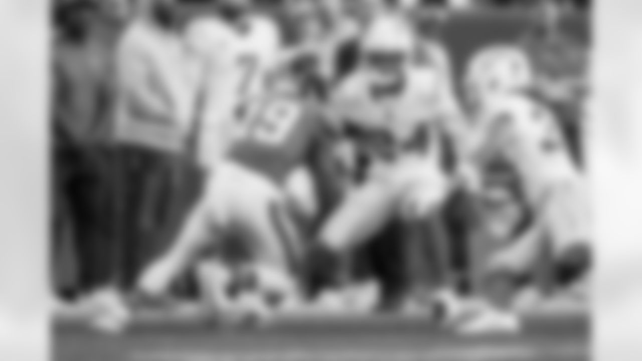 Take a look at the best photos of Chargers 2026 free agent Benjamin St-Juste