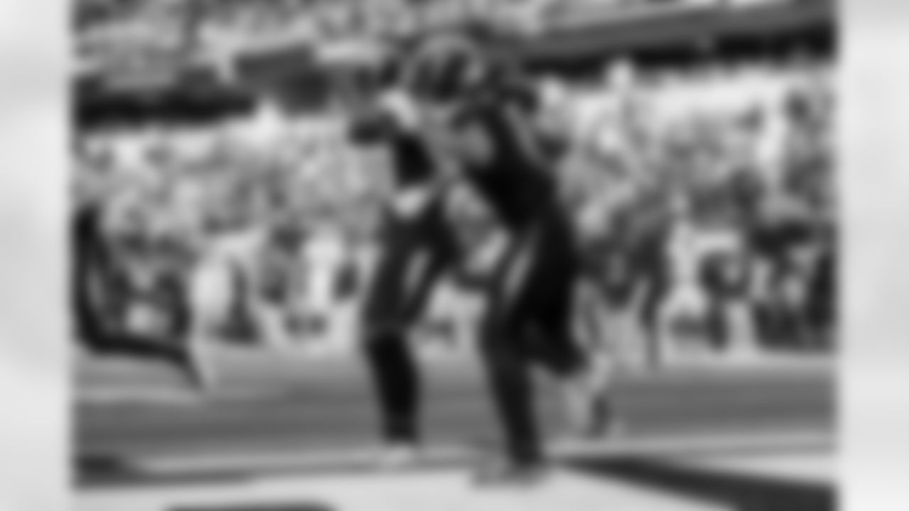 Check out the best shots from the Chargers Week 13 matchup against the Raiders!