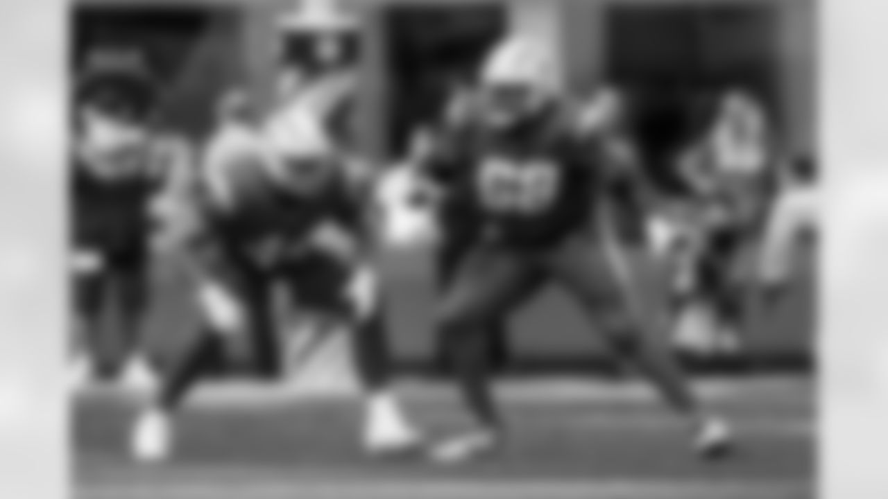 Take a look at the best photos of Chargers 2026 free agent Jamaree Salyer