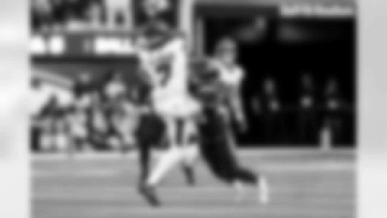 S Tony Jefferson (23)