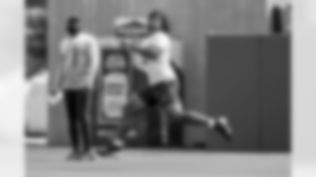 Los Angeles Chargers players participate in Phase 2 of the offseason program on Monday, May 12, 2025 at The Bolt in El Segundo, CA.
