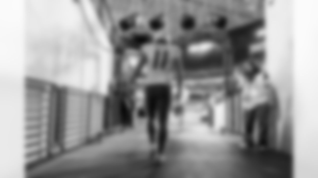 Take a look back at the best photos of Cameron Dicker's 2025 campaign.