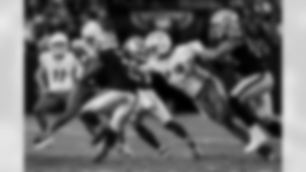 Check out the best shots from the Chargers Week 2 matchup against the Raiders!