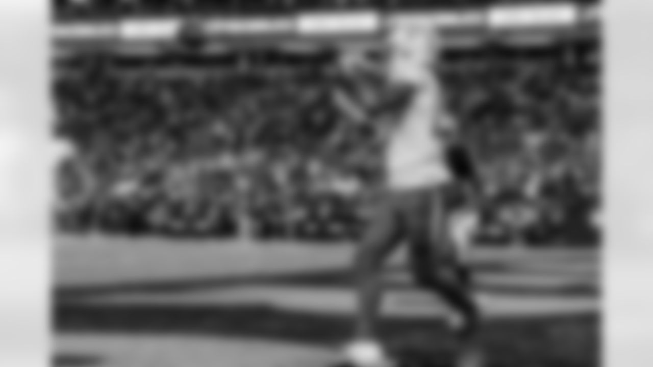 Check out the best shots from the Chargers Week 2 matchup against the Raiders!