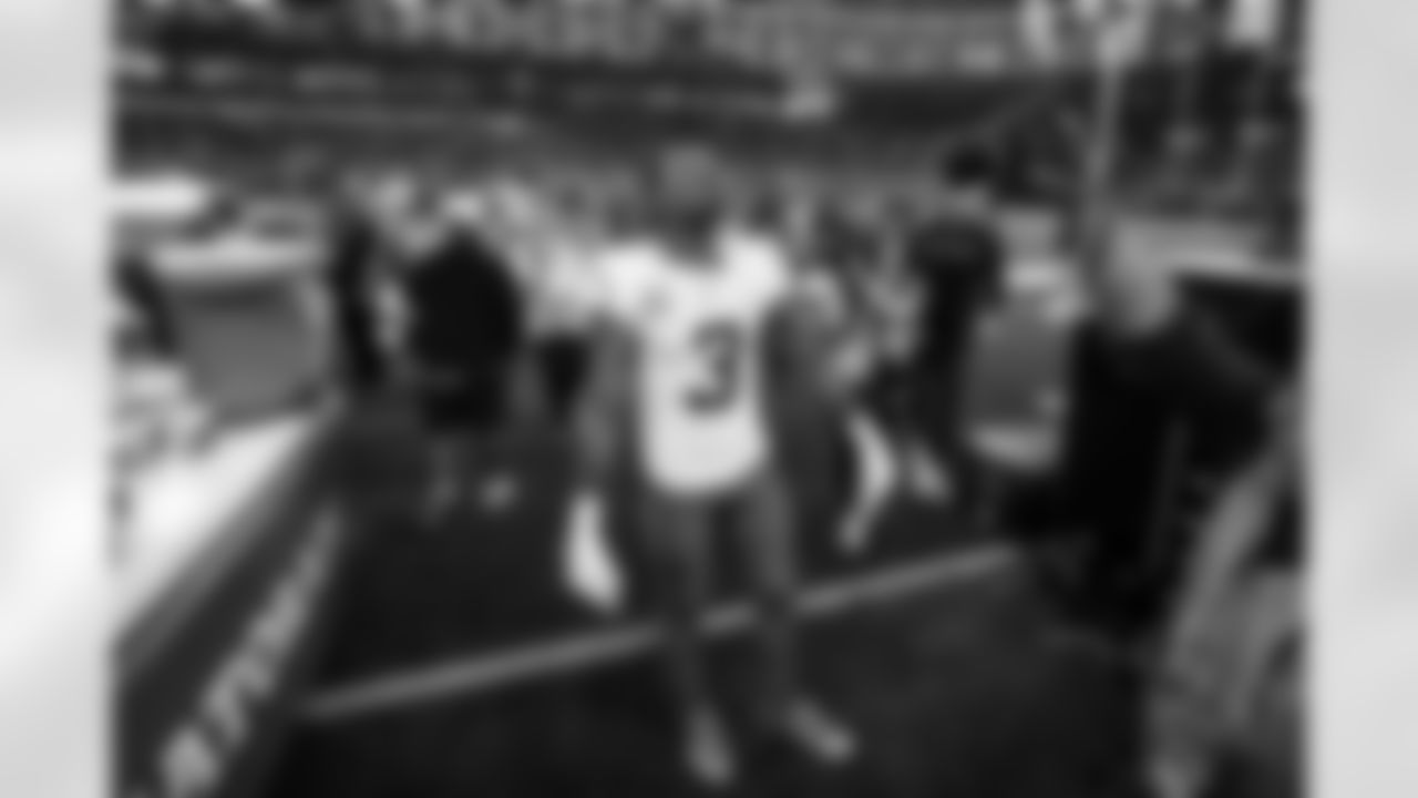 S Derwin James Jr. (3)