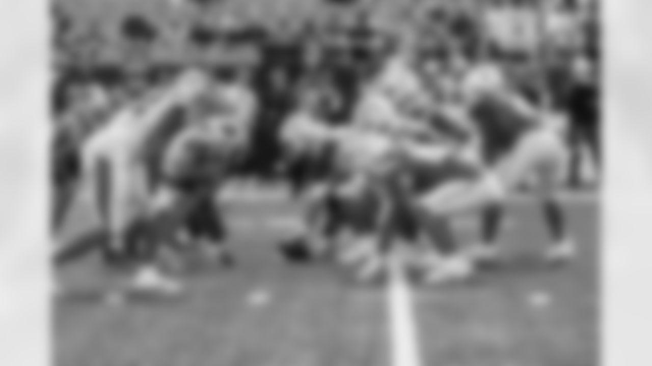 The Los Angeles Chargers play the Carolina Panthers on Sunday, September 15, 2024 at Bank of America Stadium in Charlotte, NC.
[FINAL SCORE: LAC 26 - CAR 3]