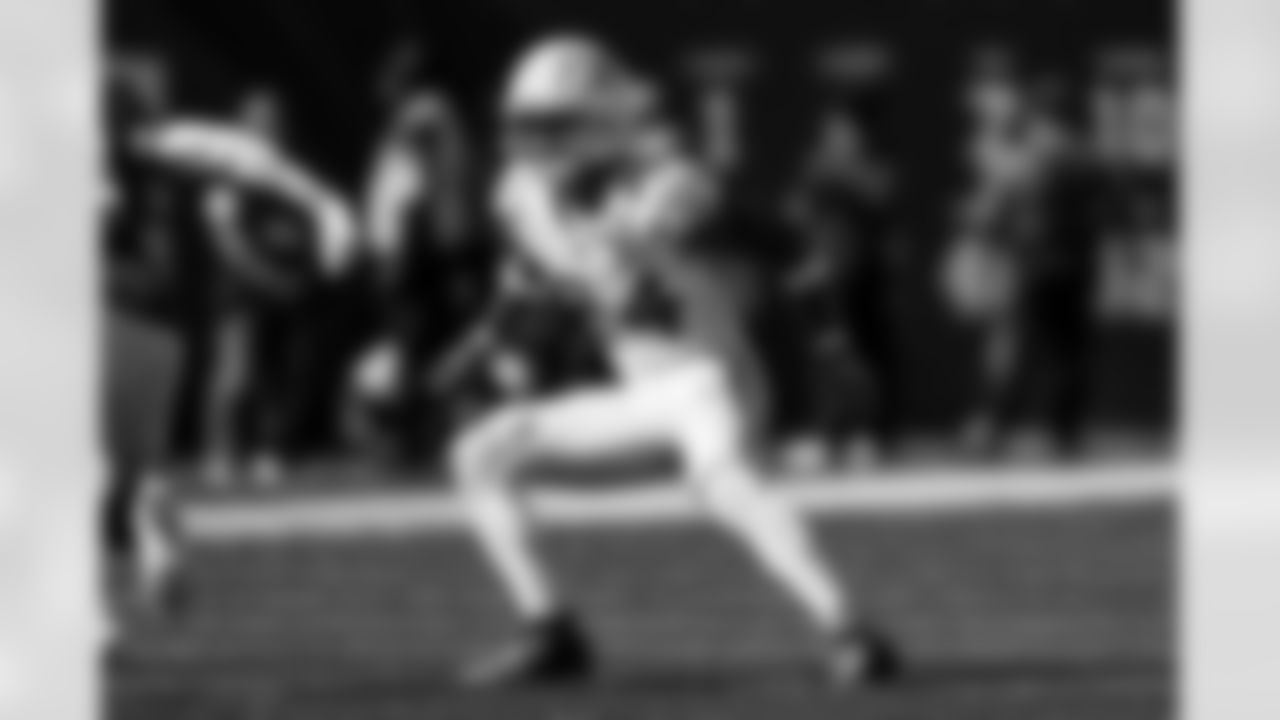 Take a look at the best photos of Chargers 2026 free agent Benjamin St-Juste