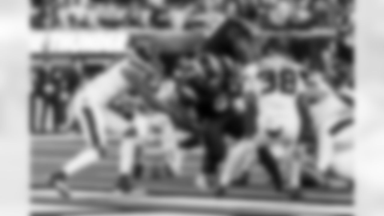 Take a look back at the best photos of the Chargers 2025 draft class in their inaugural NFL campaign.