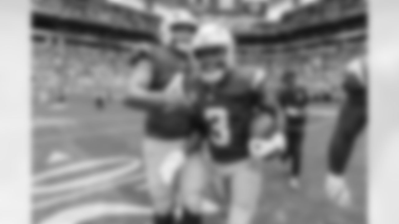 Check out the best shots from the Chargers Week 6 matchup against the Dolphins!