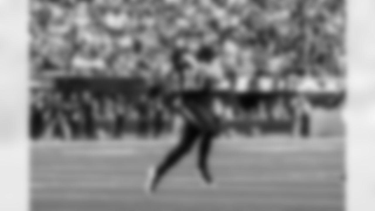 Check out the best shots from the Chargers Week 13 matchup against the Raiders!