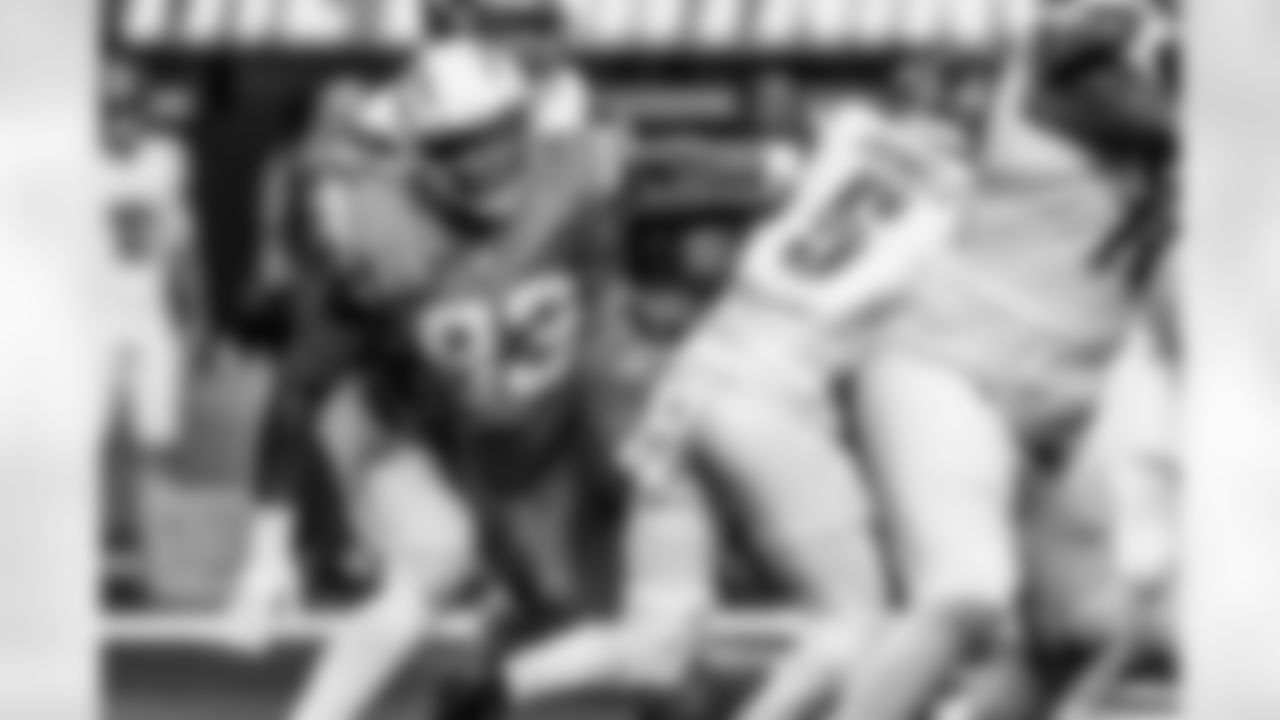 Take a look back at the Chargers Week 5 matchup with the Commanders in monochrome!