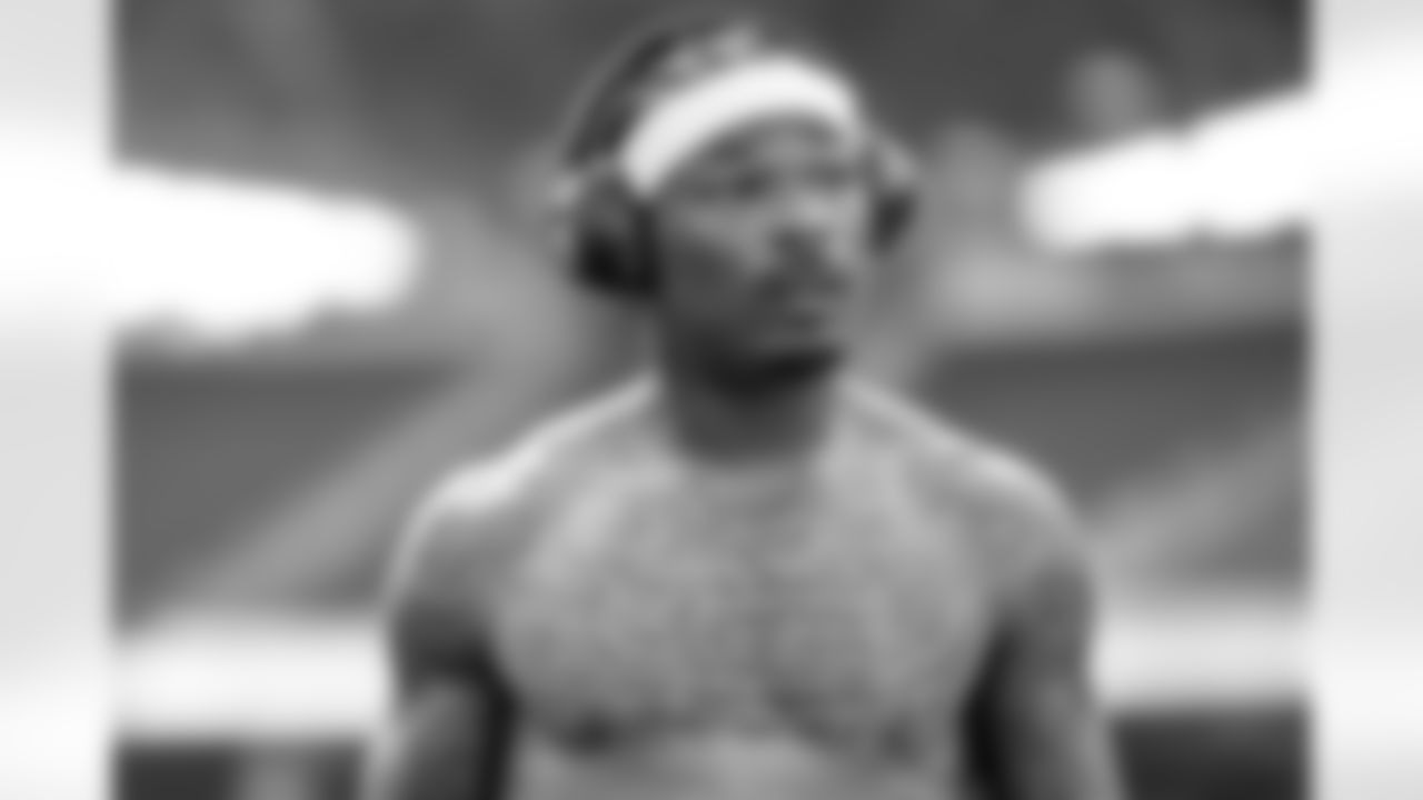 S Derwin James Jr. (3)